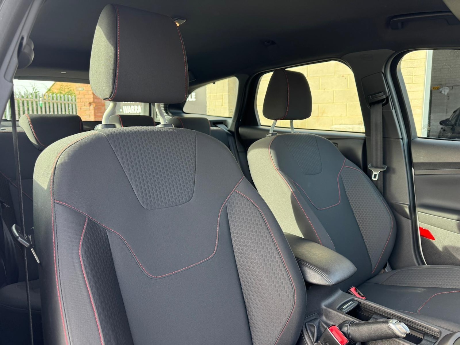 Used Ford Focus for sale - 77586631: Photo 28