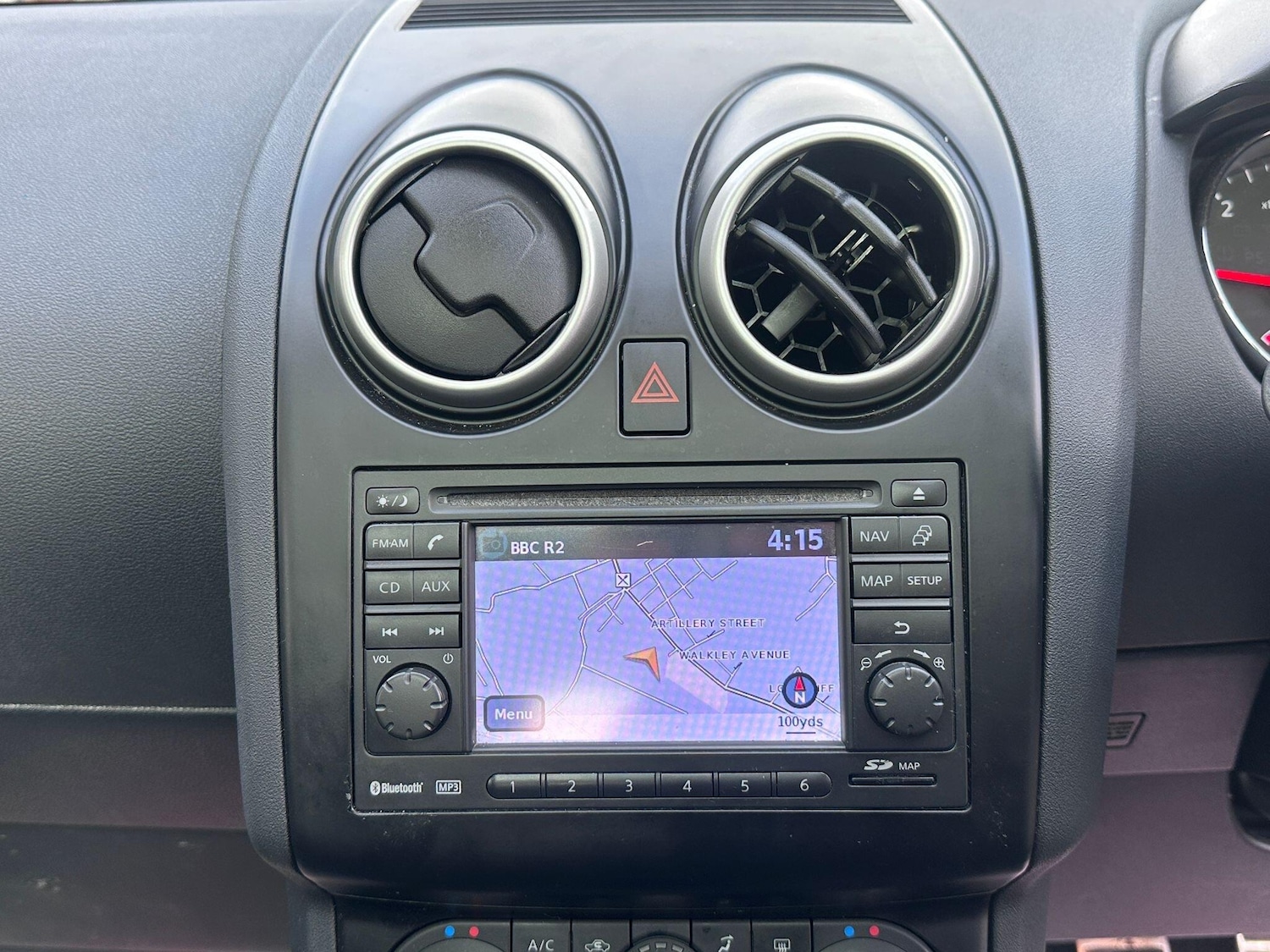 Used Nissan Qashqai 2011 for sale - 76175128: Photo 17