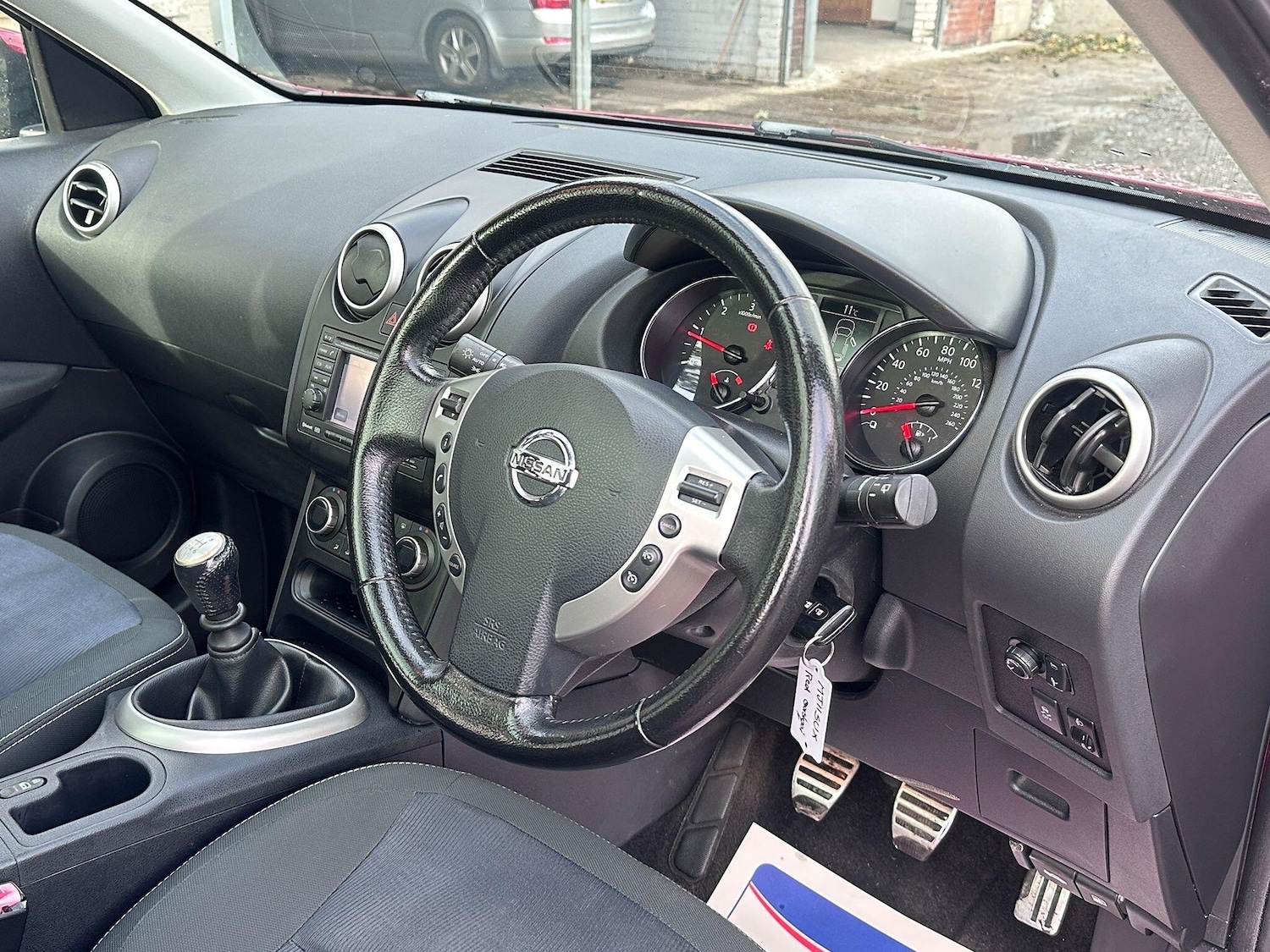 Used Nissan Qashqai 2011 for sale - 76175128: Photo 5