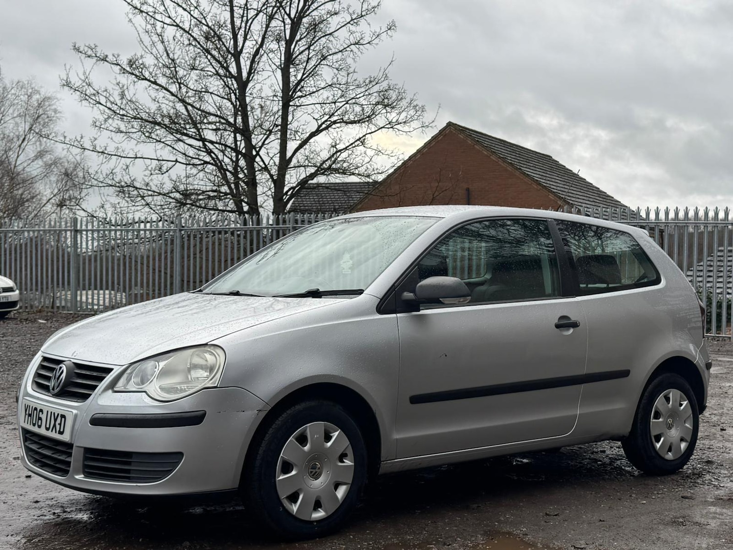 Used Volkswagen Polo 2006 for sale - 77191930: Photo 3