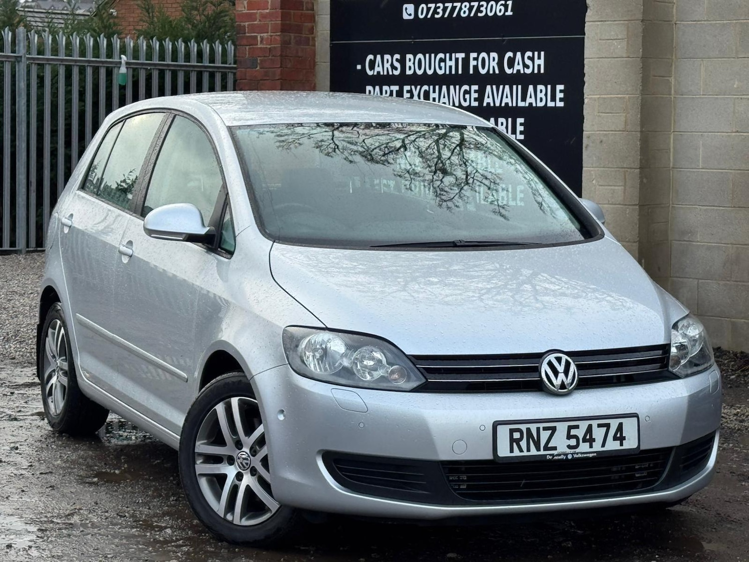 Used Volkswagen Golf Plus 2012 for sale - 77549452: Photo 9