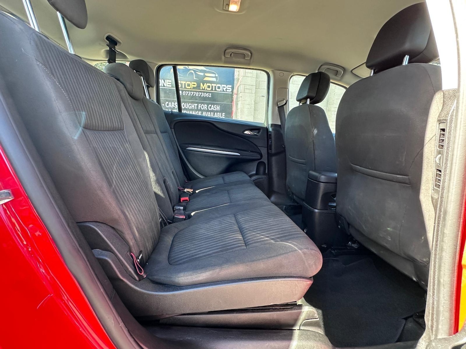 Used Vauxhall Zafira Tourer 2015 for sale - 76032133: Photo 19