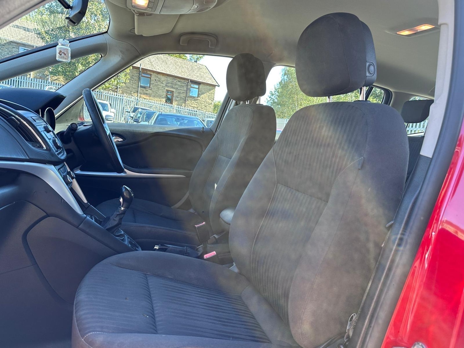 Used Vauxhall Zafira Tourer 2015 for sale - 76032133: Photo 20