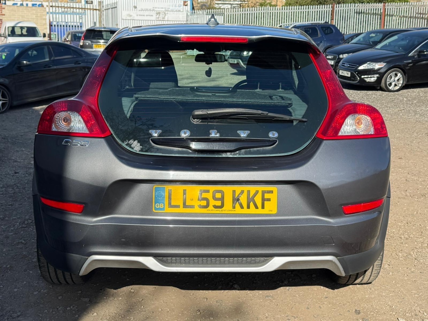 Used Volvo C30 2009 for sale - 78205351: Photo 4