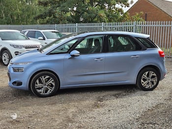 Used Citroen C4 Picasso 2017 for sale - 79767526: Photo
