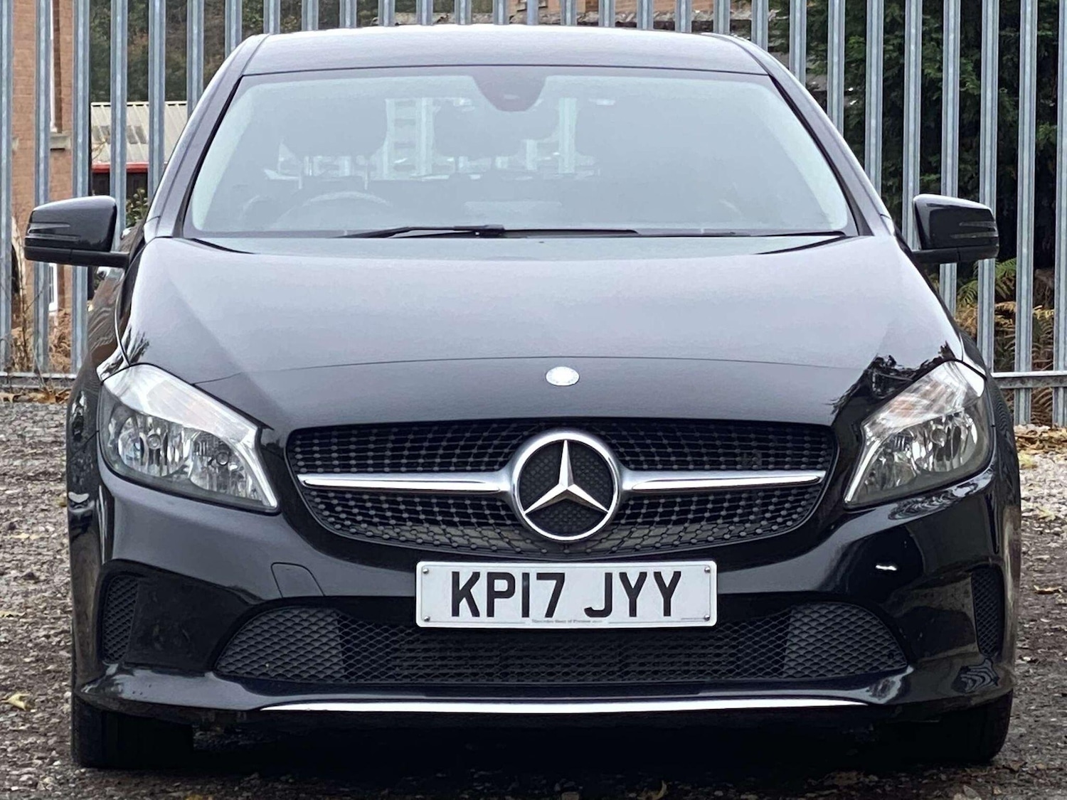 Used Mercedes-Benz A-Class 2017 for sale - 76425771: Photo 2