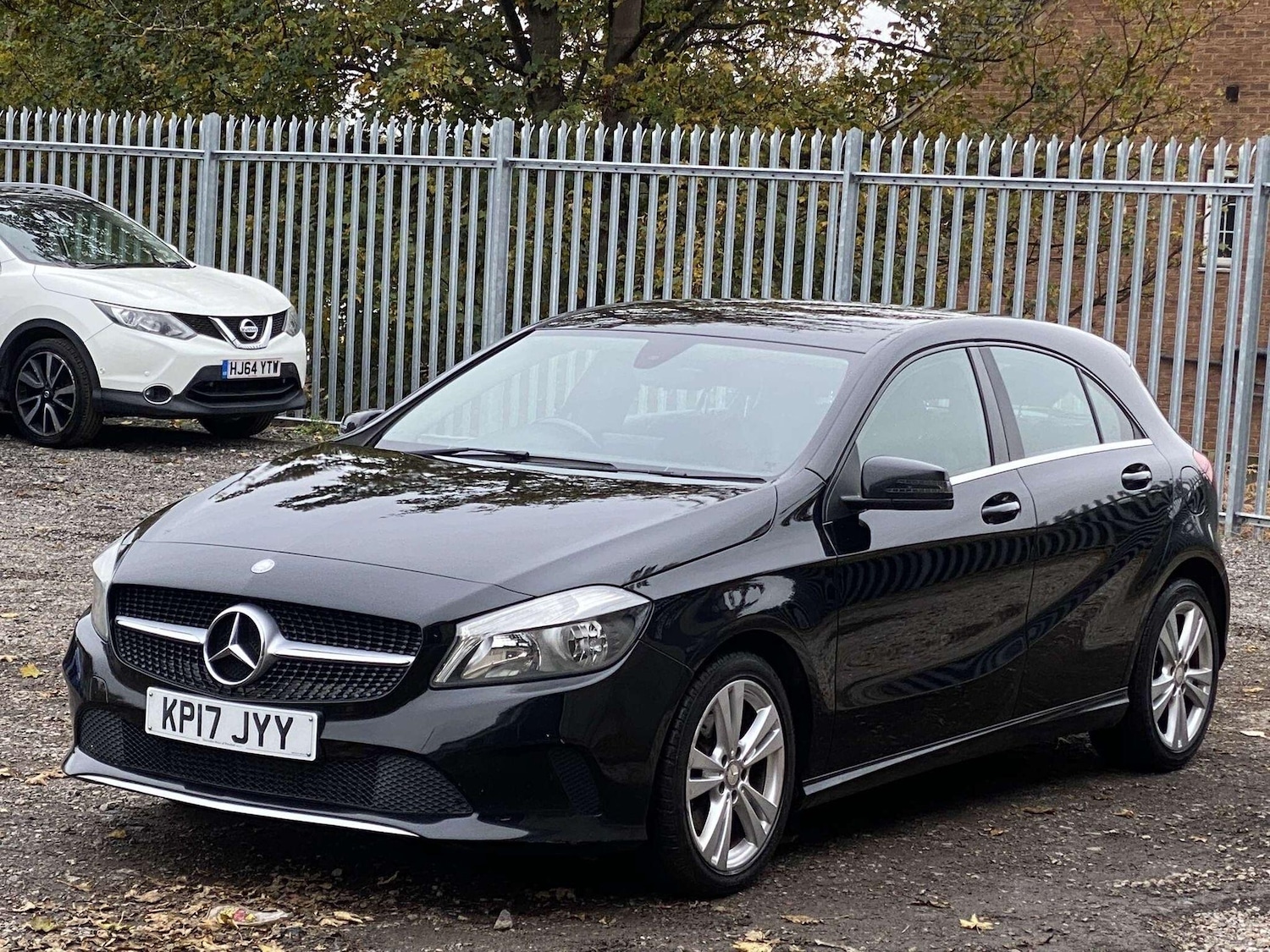 Used Mercedes-Benz A-Class 2017 for sale - 76425771: Photo 3