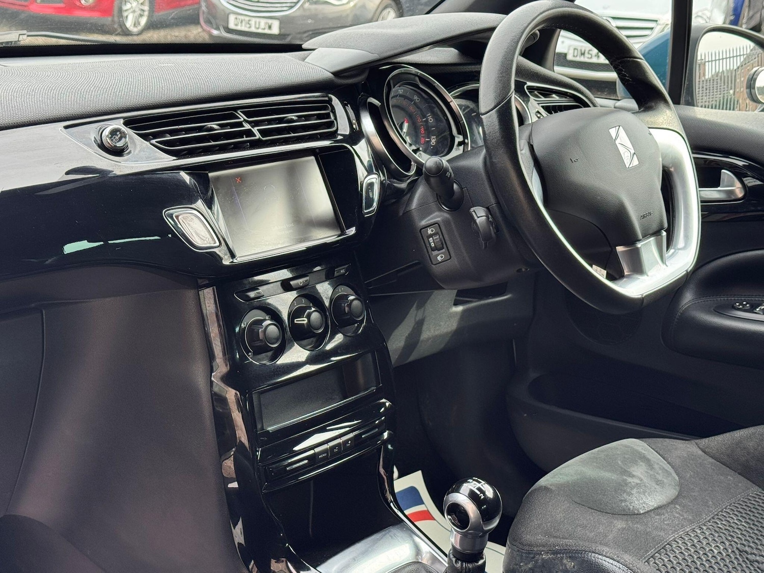 Used DS Automobiles DS 3 2015 for sale - 77994254: Photo 16