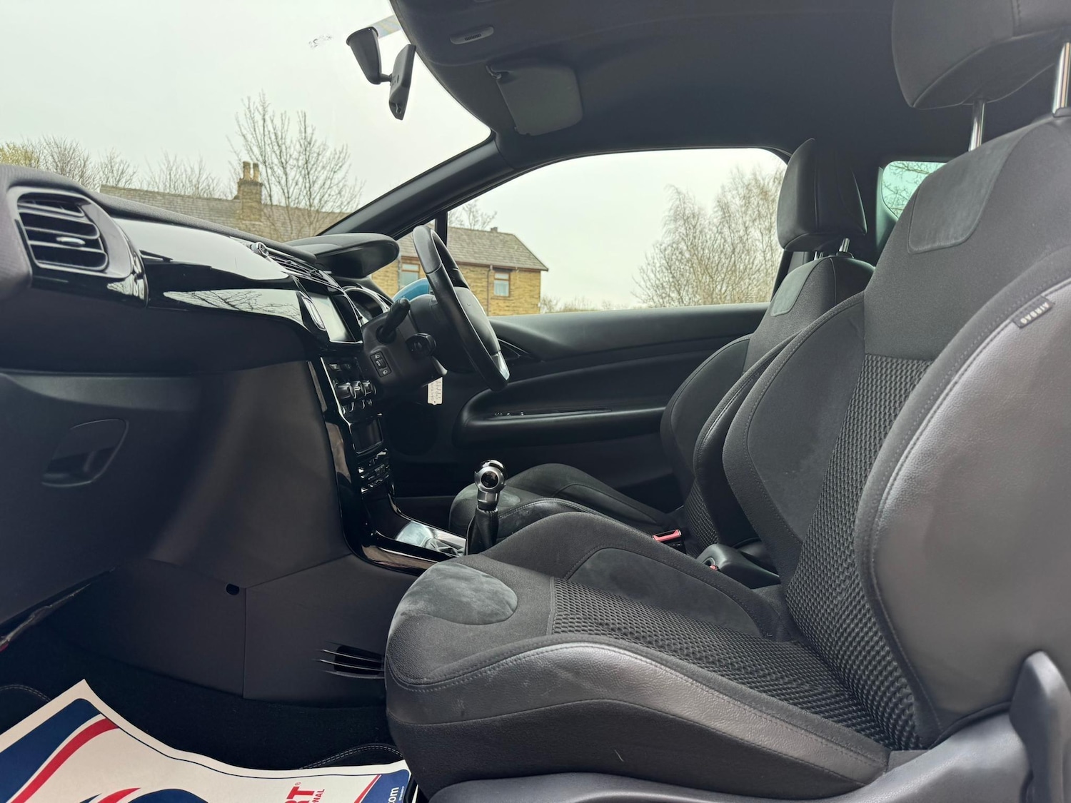 Used DS Automobiles DS 3 2015 for sale - 77994254: Photo 19