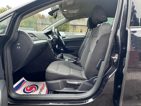 Used Volkswagen Golf 2014 for sale - 76295116: Photo 6