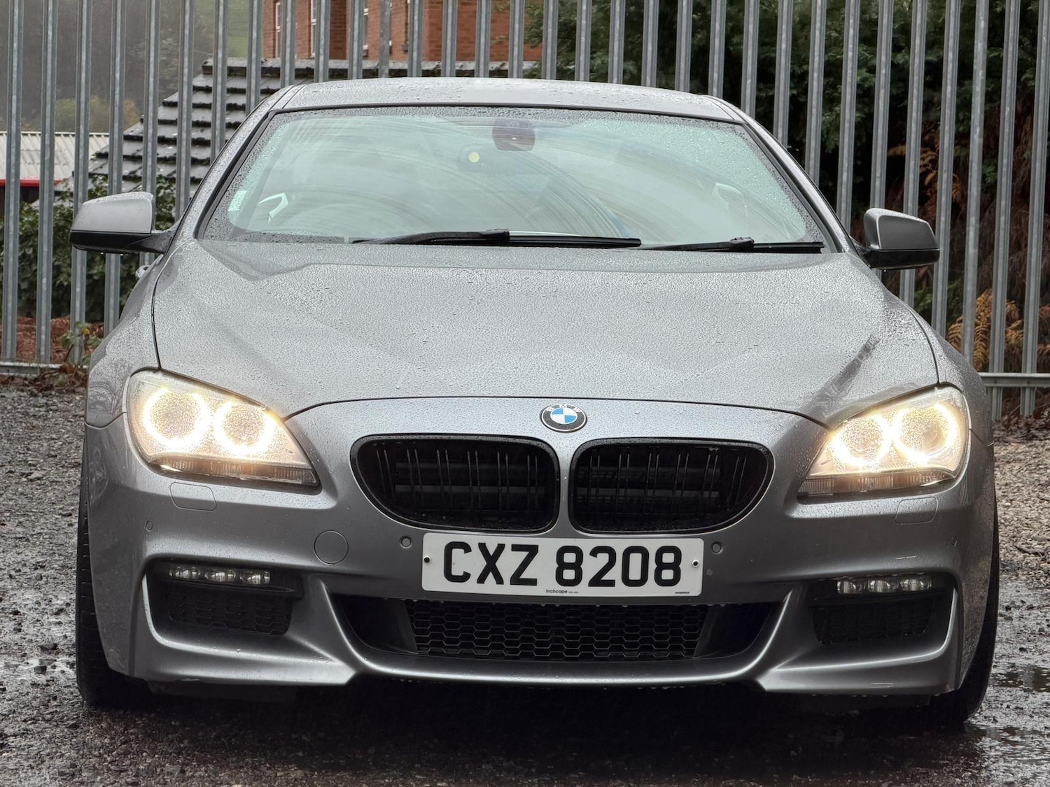 Used BMW 6 Series 2012 for sale - 76584410: Photo 2