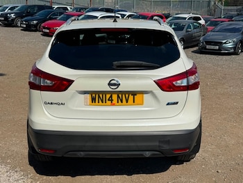 Used Nissan Qashqai 2014 for sale - 79180986: Photo