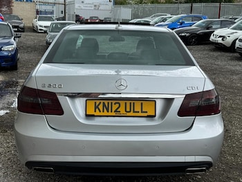 Used Mercedes-Benz E Class 2012 for sale - 78574152: Photo