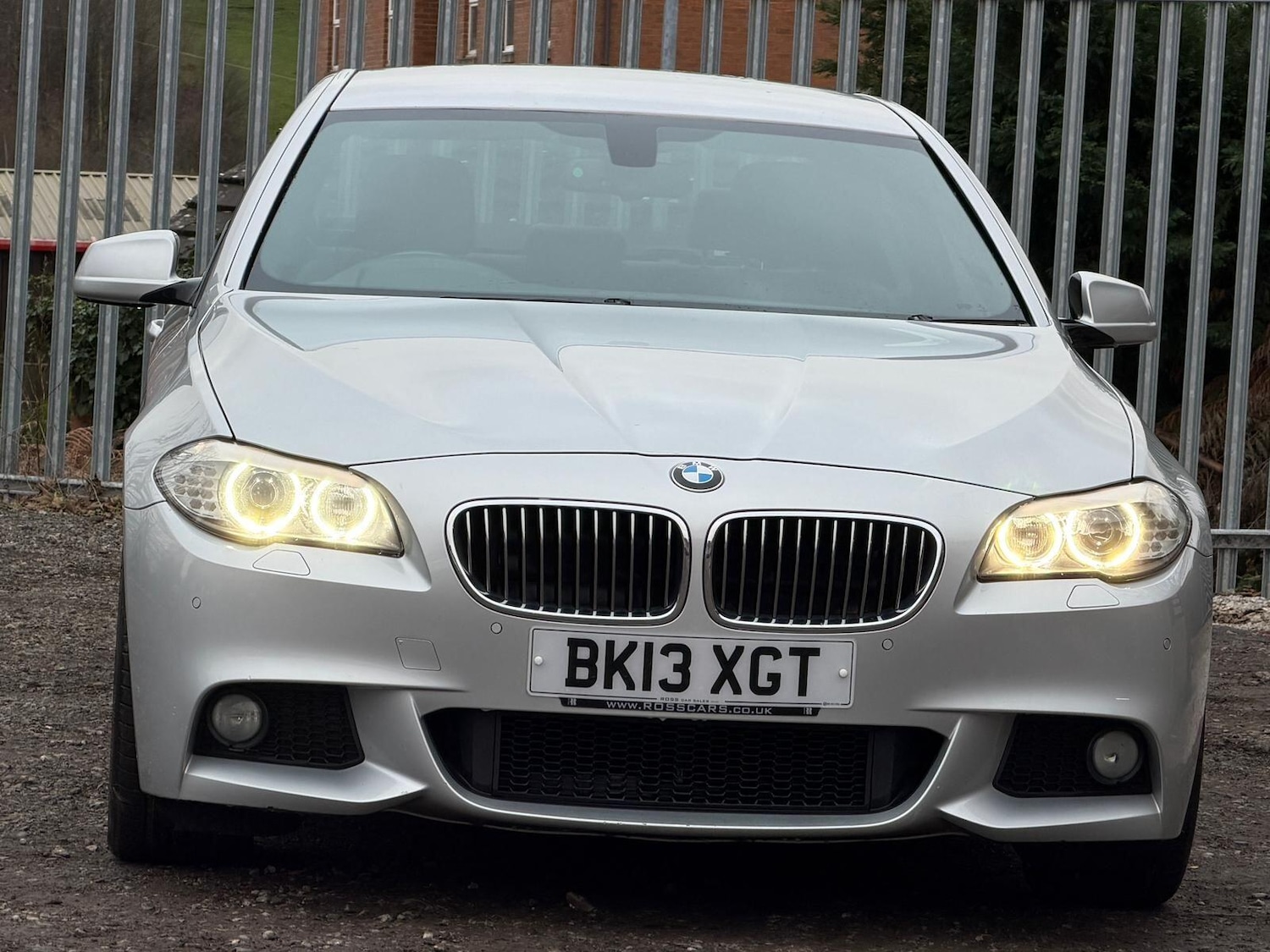 Used BMW 5 Series 2013 for sale - 77057518: Photo 2