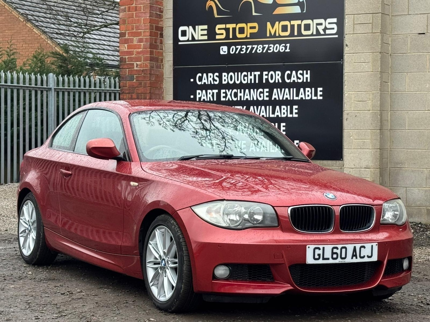 Used BMW 1 Series 2011 for sale - 77331832: Photo 2