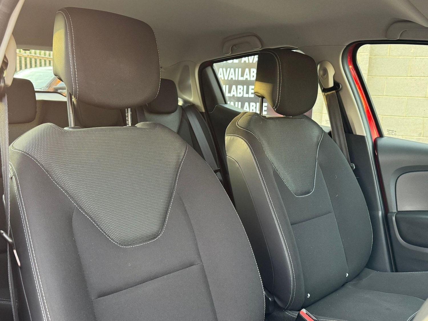 Used Renault Clio 2013 for sale - 77202938: Photo 11