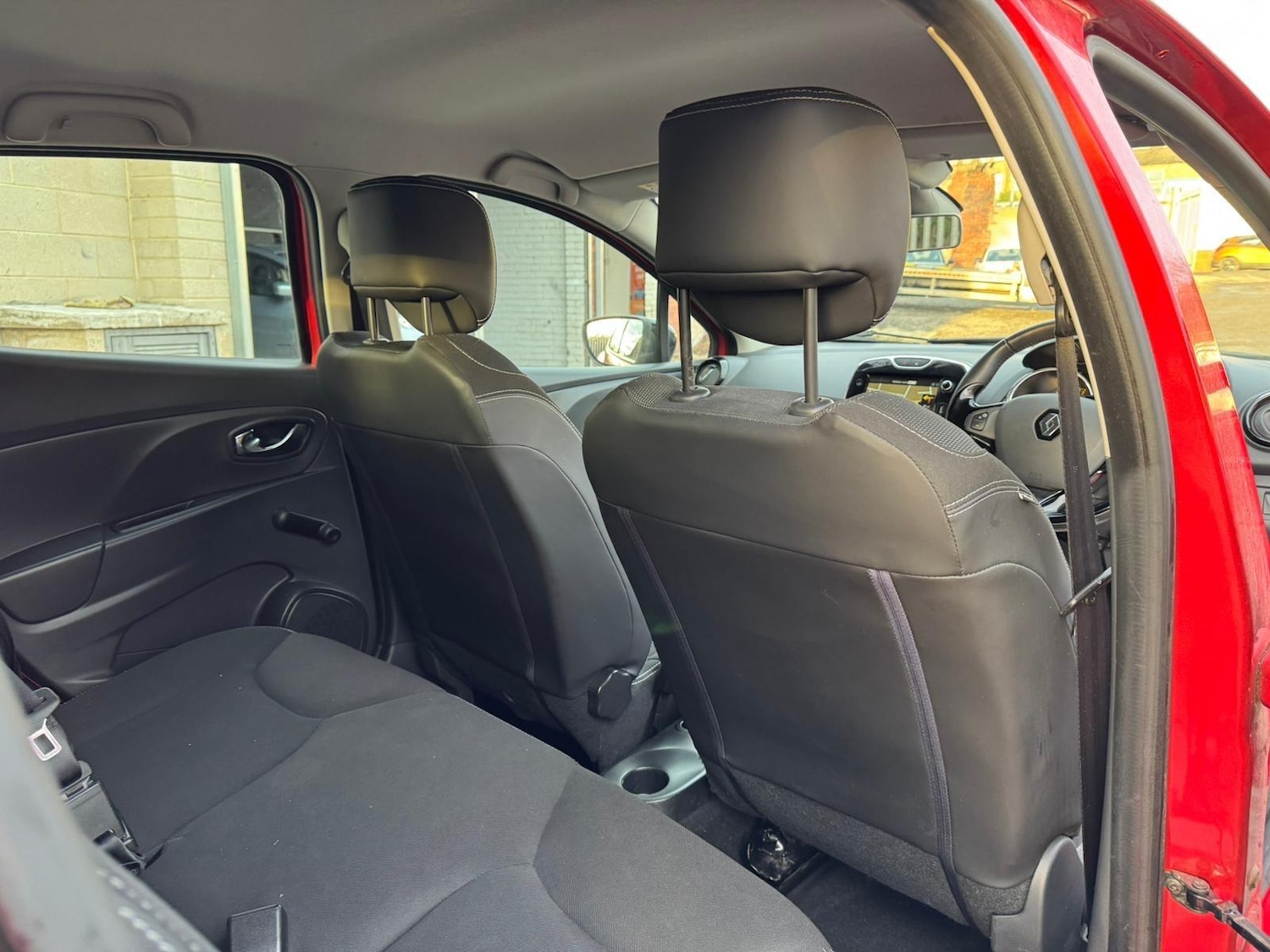 Used Renault Clio 2013 for sale - 77202938: Photo 14