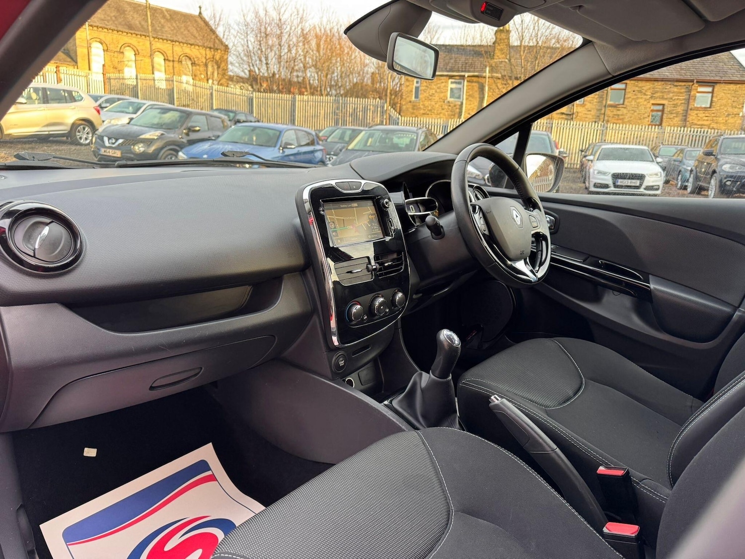 Used Renault Clio 2013 for sale - 77202938: Photo 20