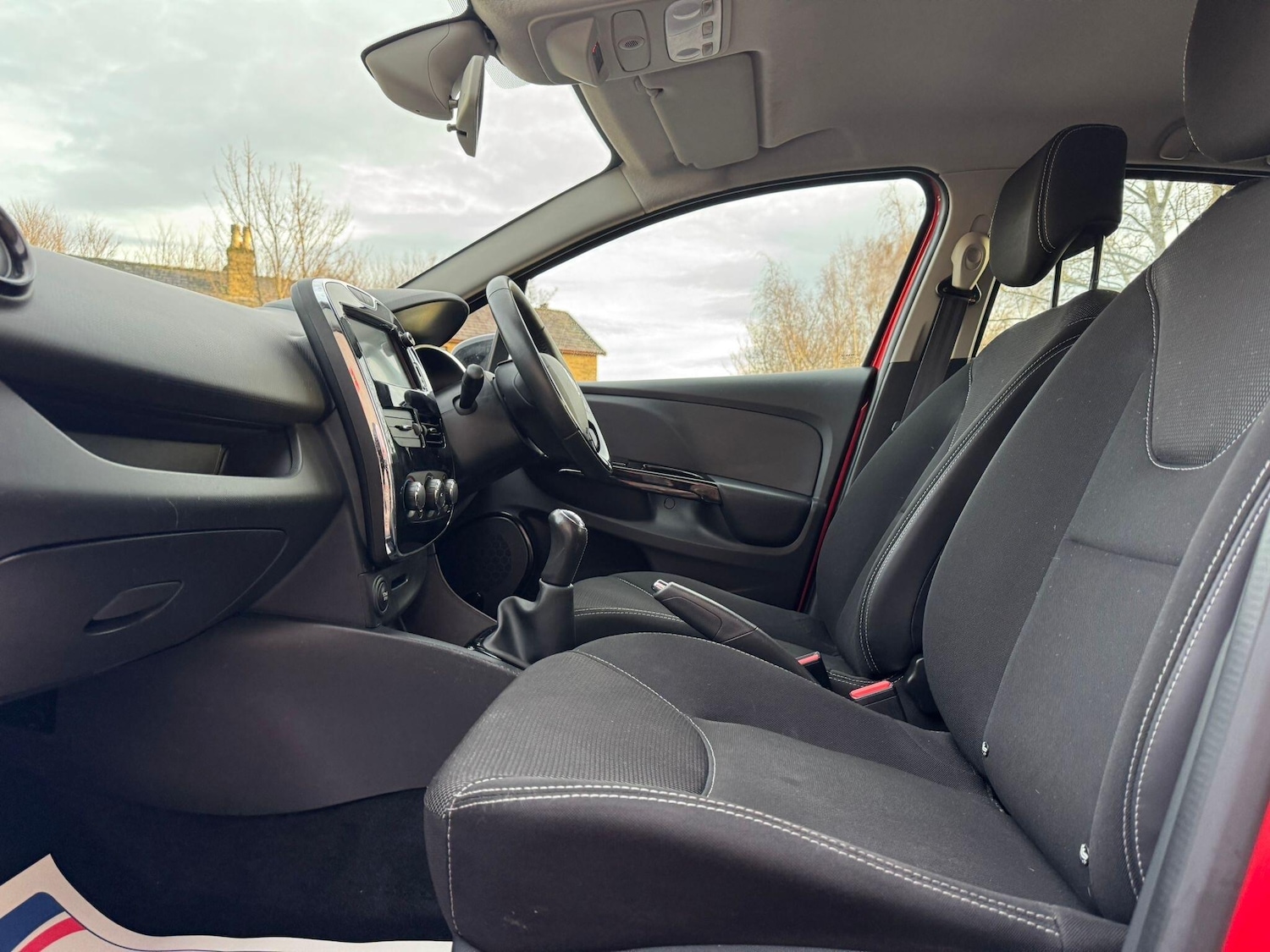 Used Renault Clio 2013 for sale - 77202938: Photo 27