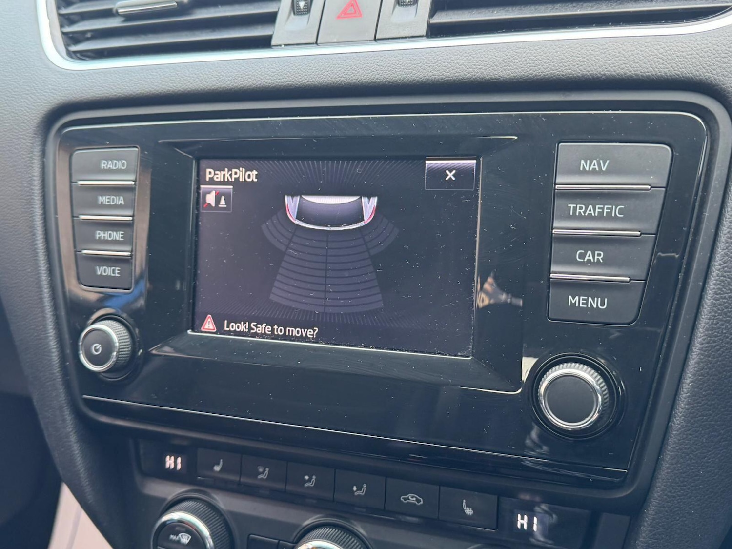 Used Skoda Octavia 2014 for sale - 77315396: Photo 21