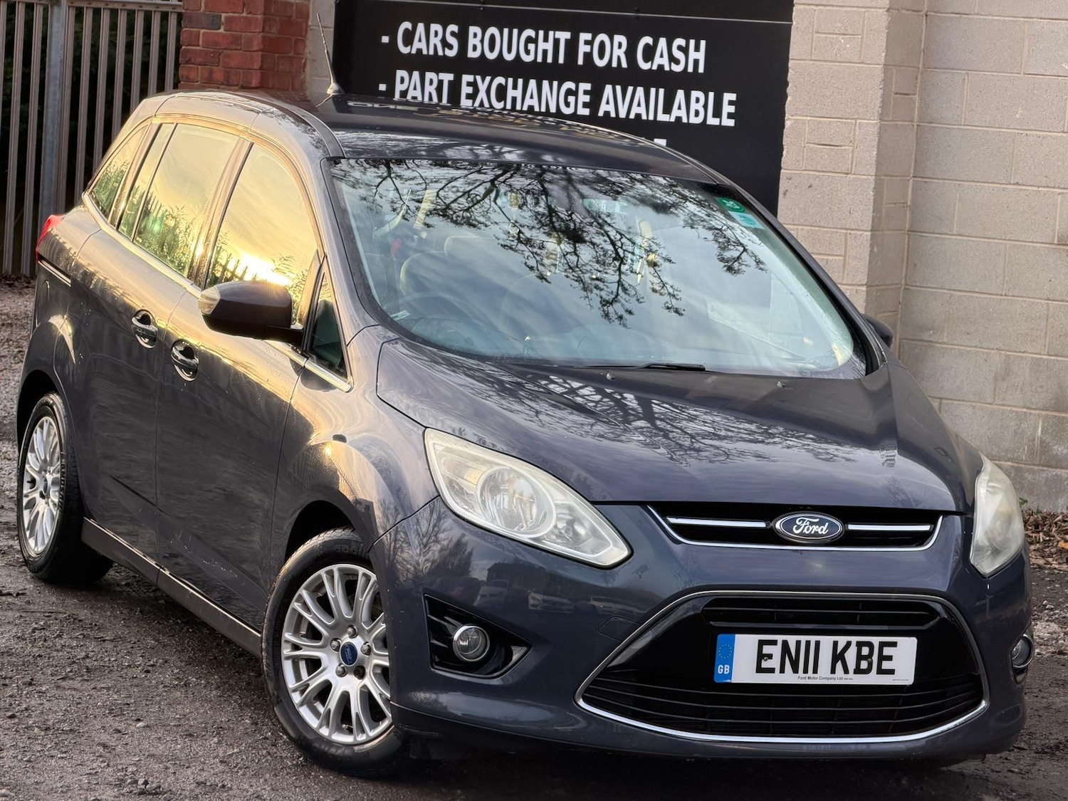 Used Ford Grand C-Max 2011 for sale - 76659044: Photo 18