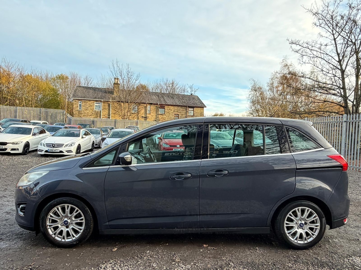 Used Ford Grand C-Max 2011 for sale - 76659044: Photo 21