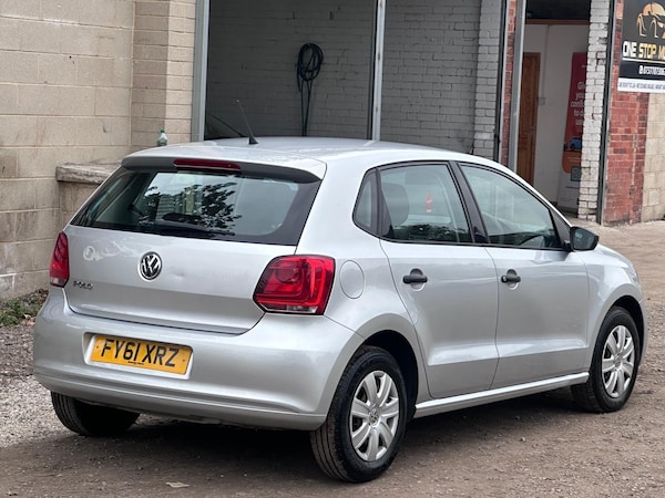 Used Volkswagen Polo 2011 for sale - 76314754: Photo 17