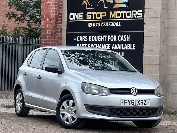 Used Volkswagen Polo 2011 for sale - 76314754: Photo 1