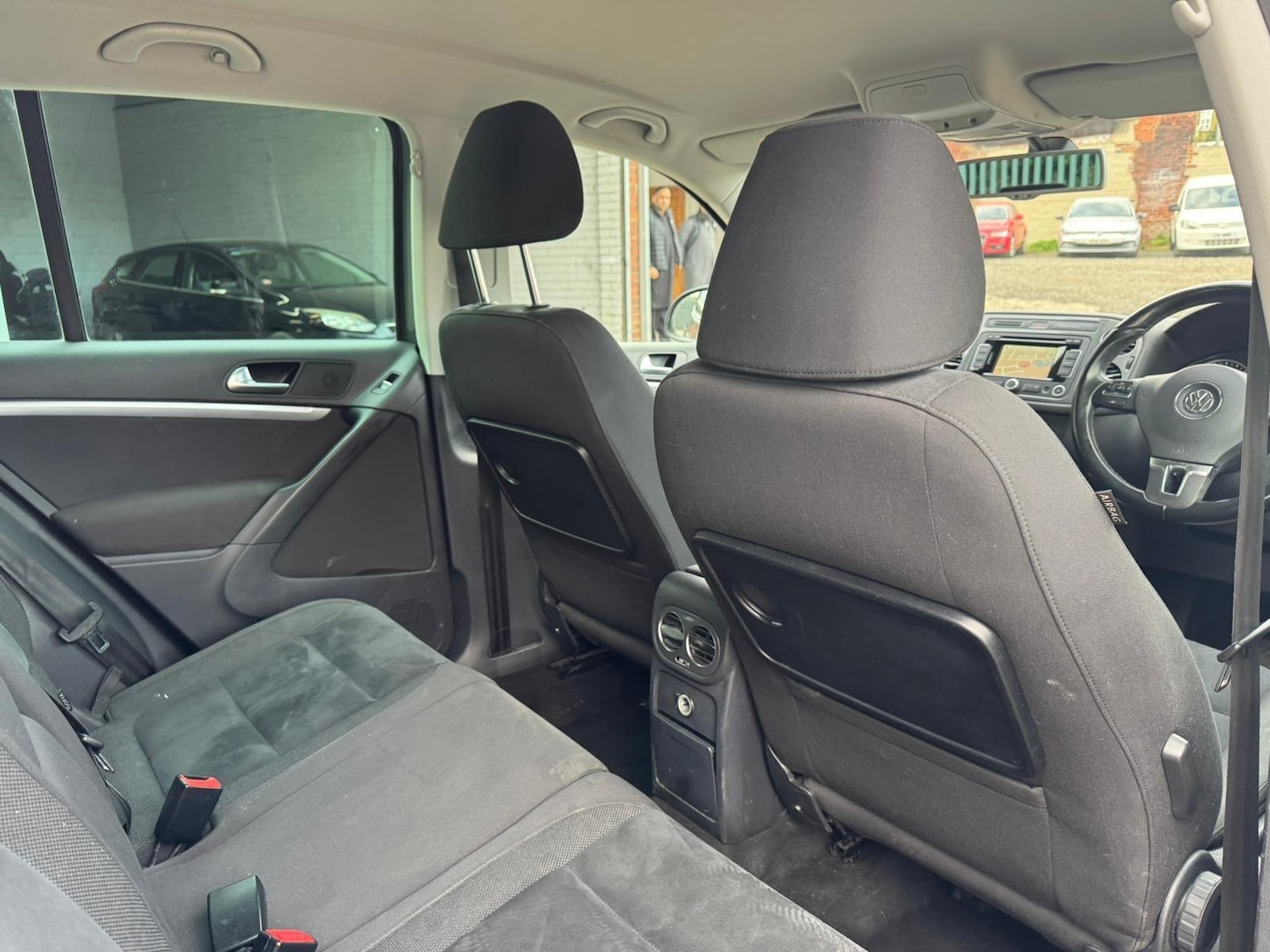 Used Volkswagen Tiguan 2015 for sale - 78204530: Photo 16