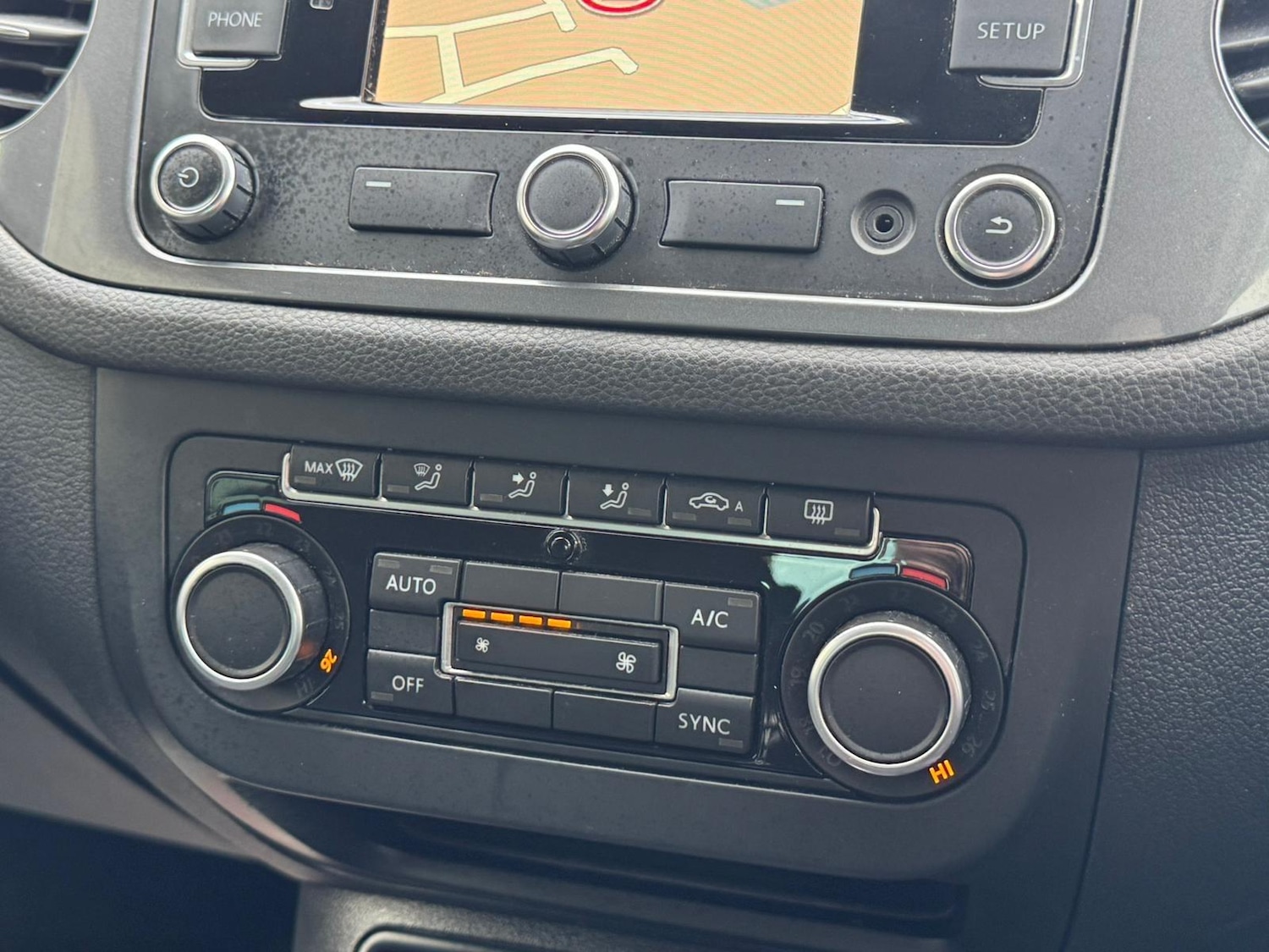 Used Volkswagen Tiguan 2015 for sale - 78204530: Photo 26