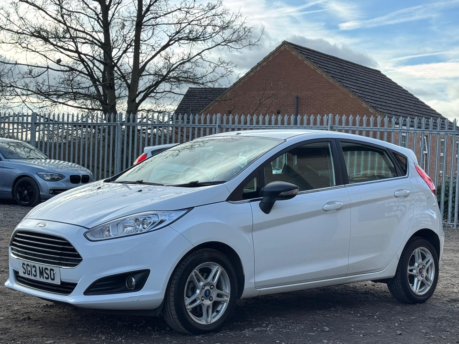 Used Ford Fiesta for sale - 77723077: Photo 3