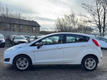 Used Ford Fiesta 2013 for sale - 77723077: Photo
