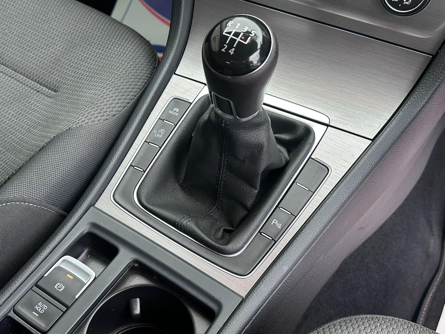 Used Volkswagen Golf 2015 for sale - 76975583: Photo 11