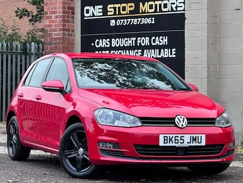 Used Volkswagen Golf 2015 for sale - 76975583: Photo