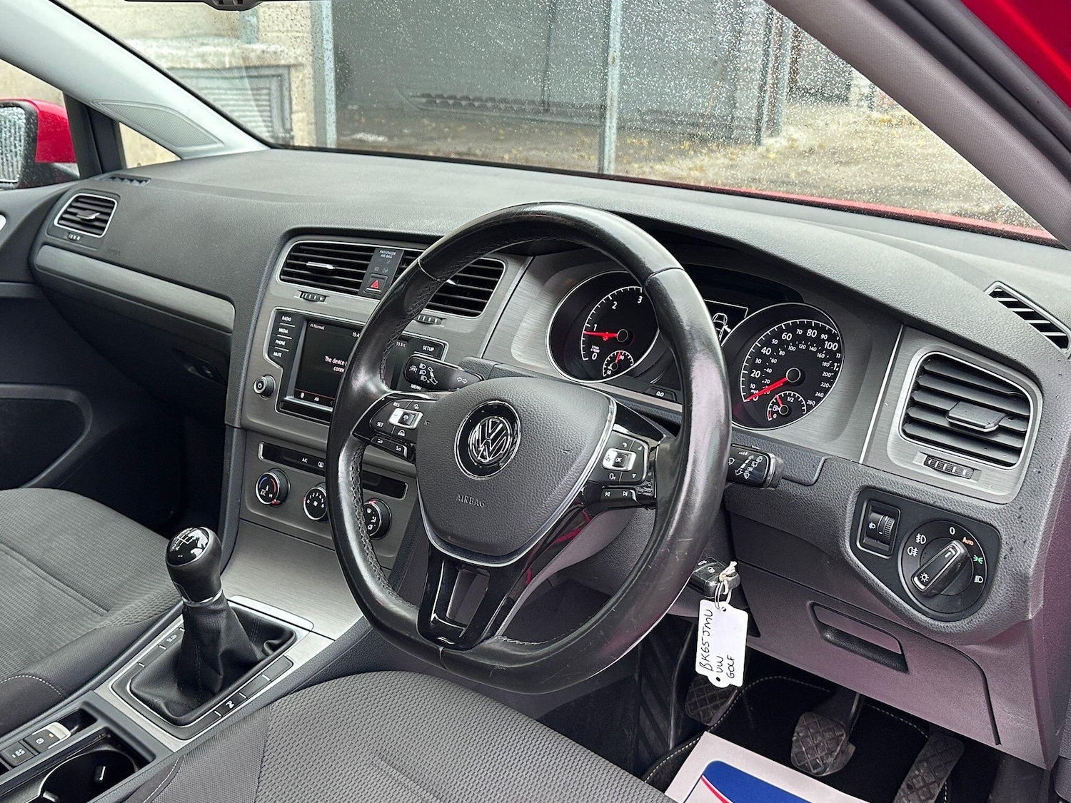 Used Volkswagen Golf 2015 for sale - 76975583: Photo 5