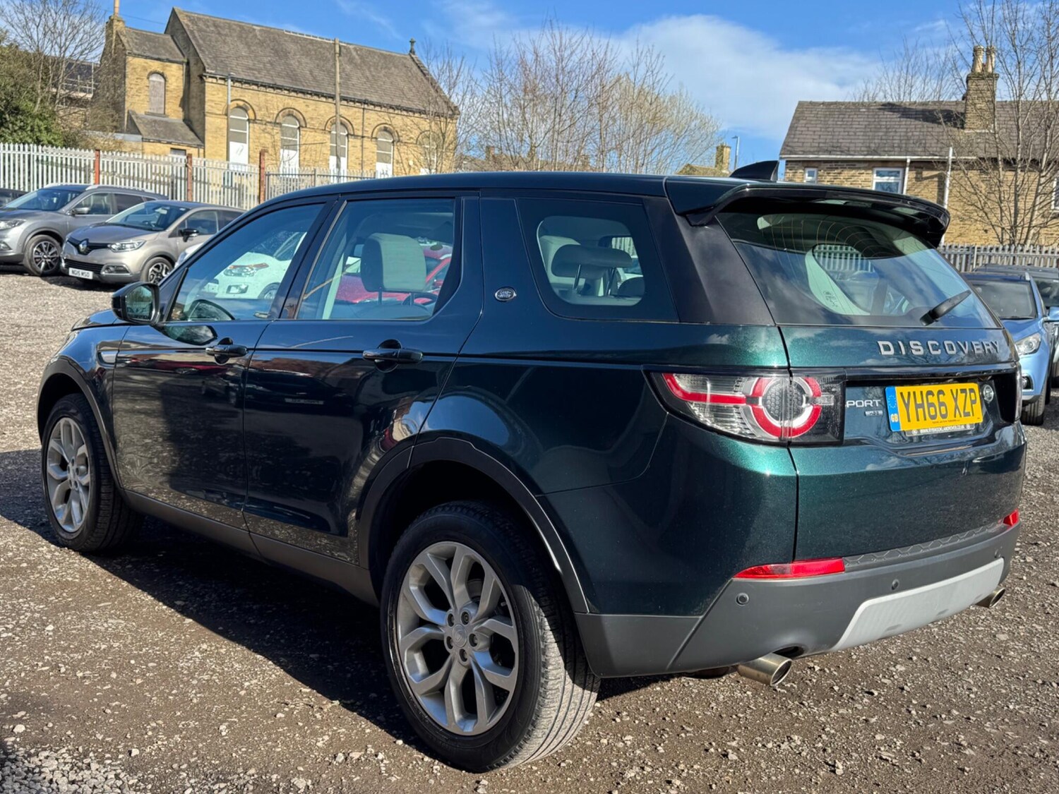Used Land Rover Discovery Sport 2016 for sale - 78020211: Photo 13