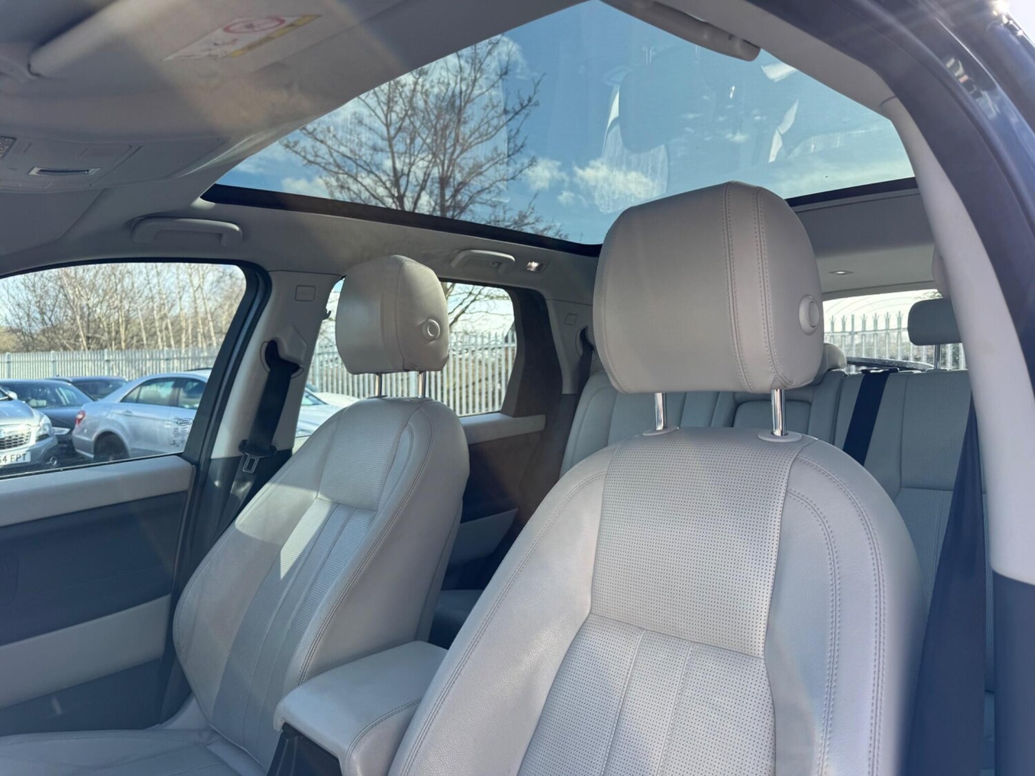 Used Land Rover Discovery Sport 2016 for sale - 78020211: Photo 21