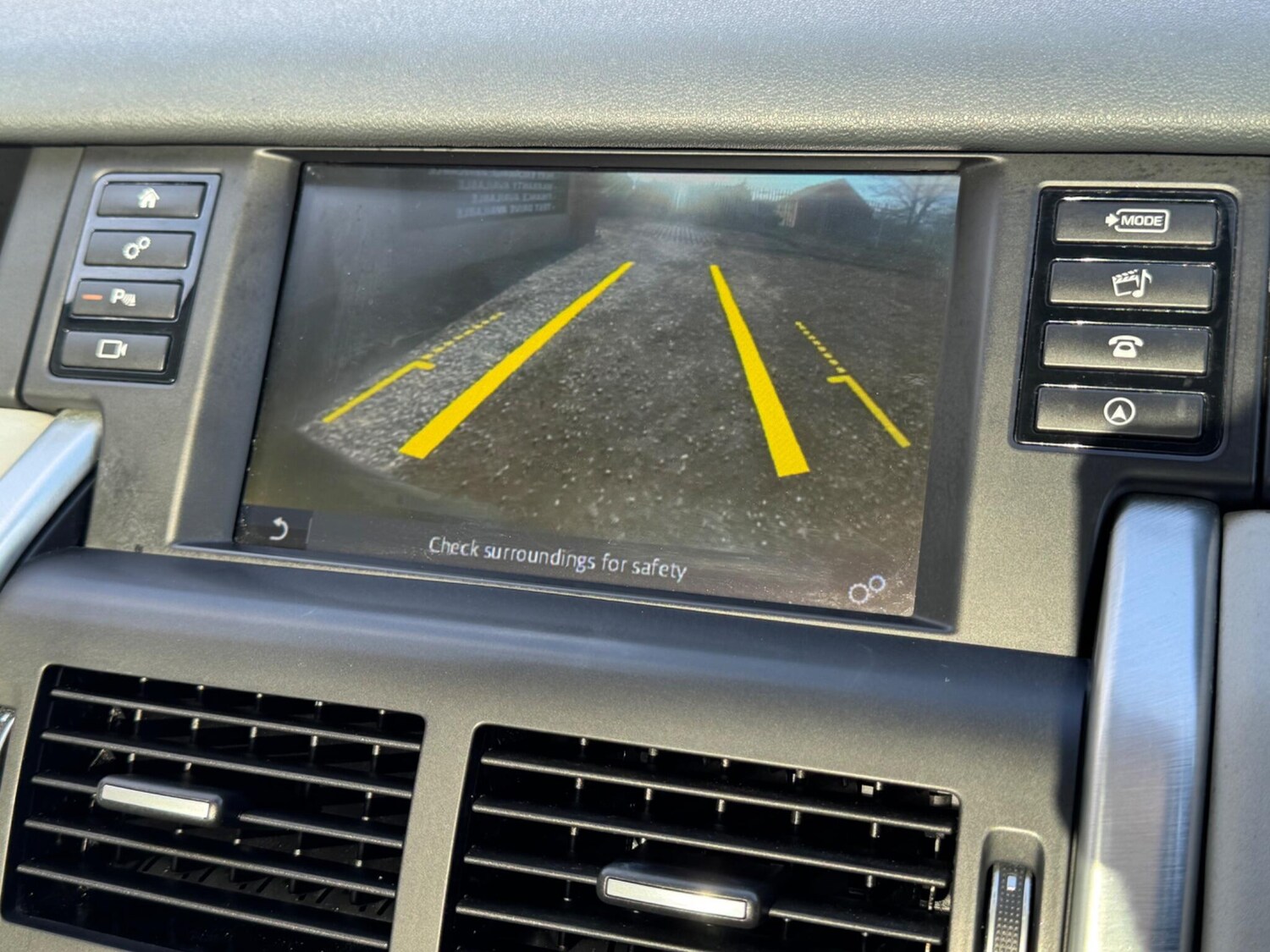 Used Land Rover Discovery Sport 2016 for sale - 78020211: Photo 23