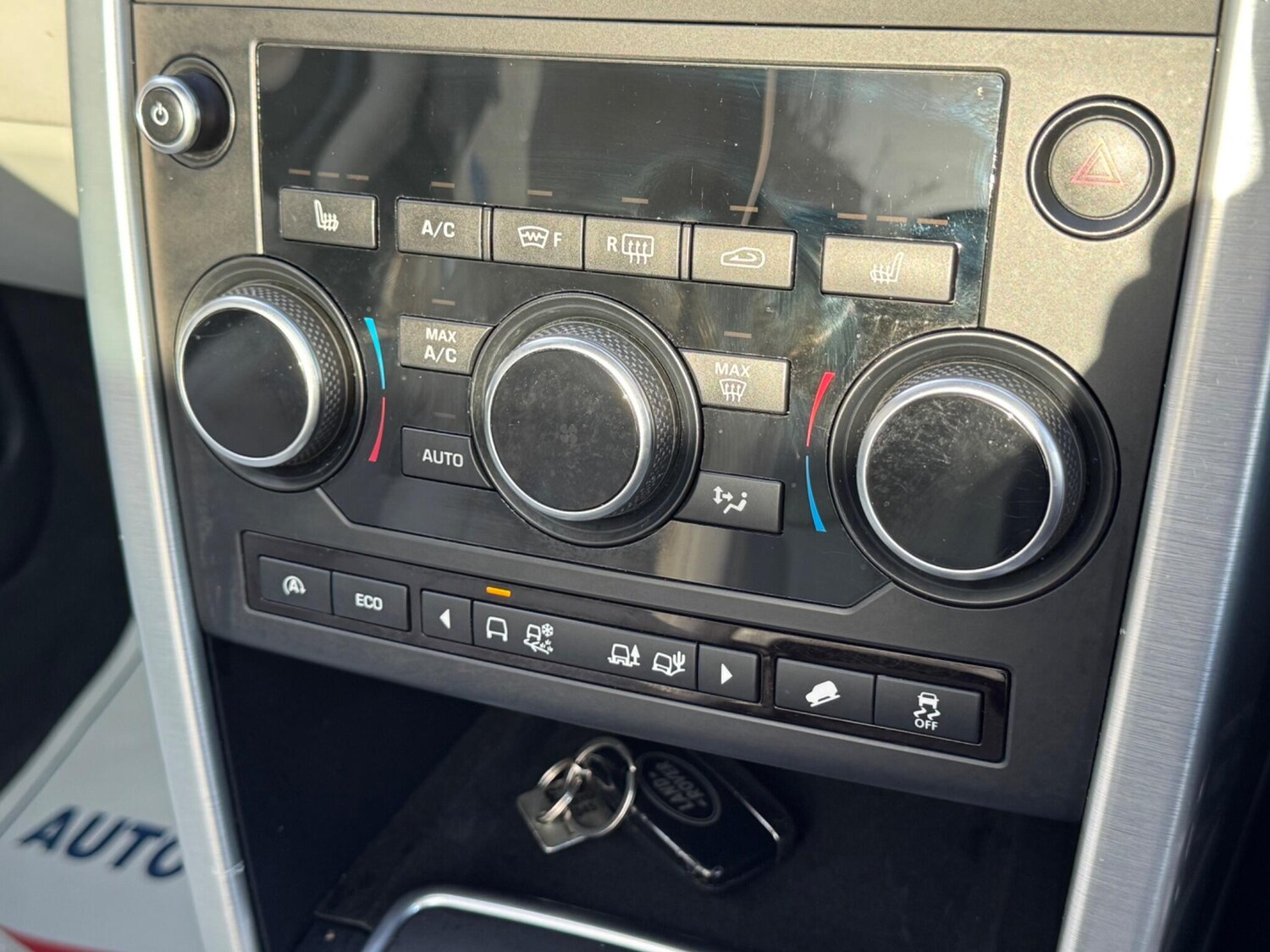 Used Land Rover Discovery Sport 2016 for sale - 78020211: Photo 25