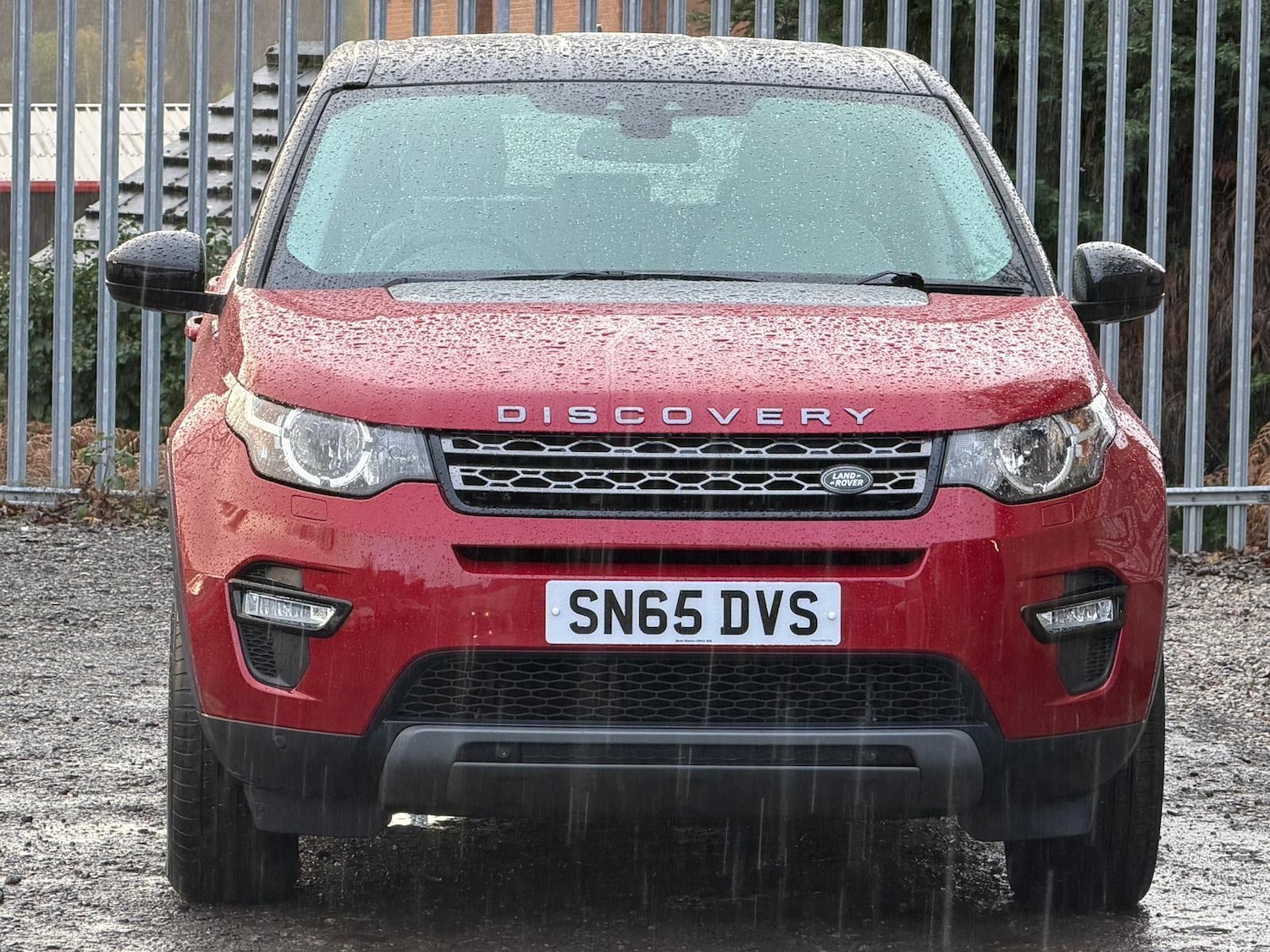 Used Land Rover Discovery Sport 2015 for sale - 76671698: Photo 2