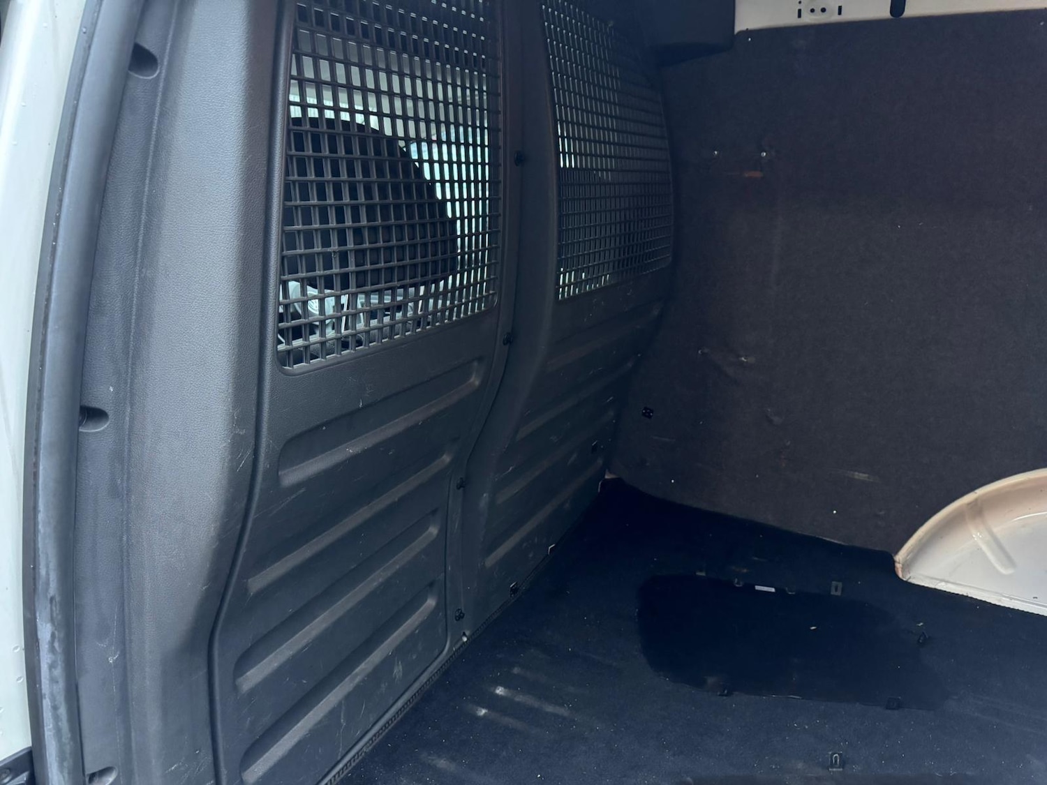 Used Volkswagen Caddy 2011 for sale - 78127687: Photo 13