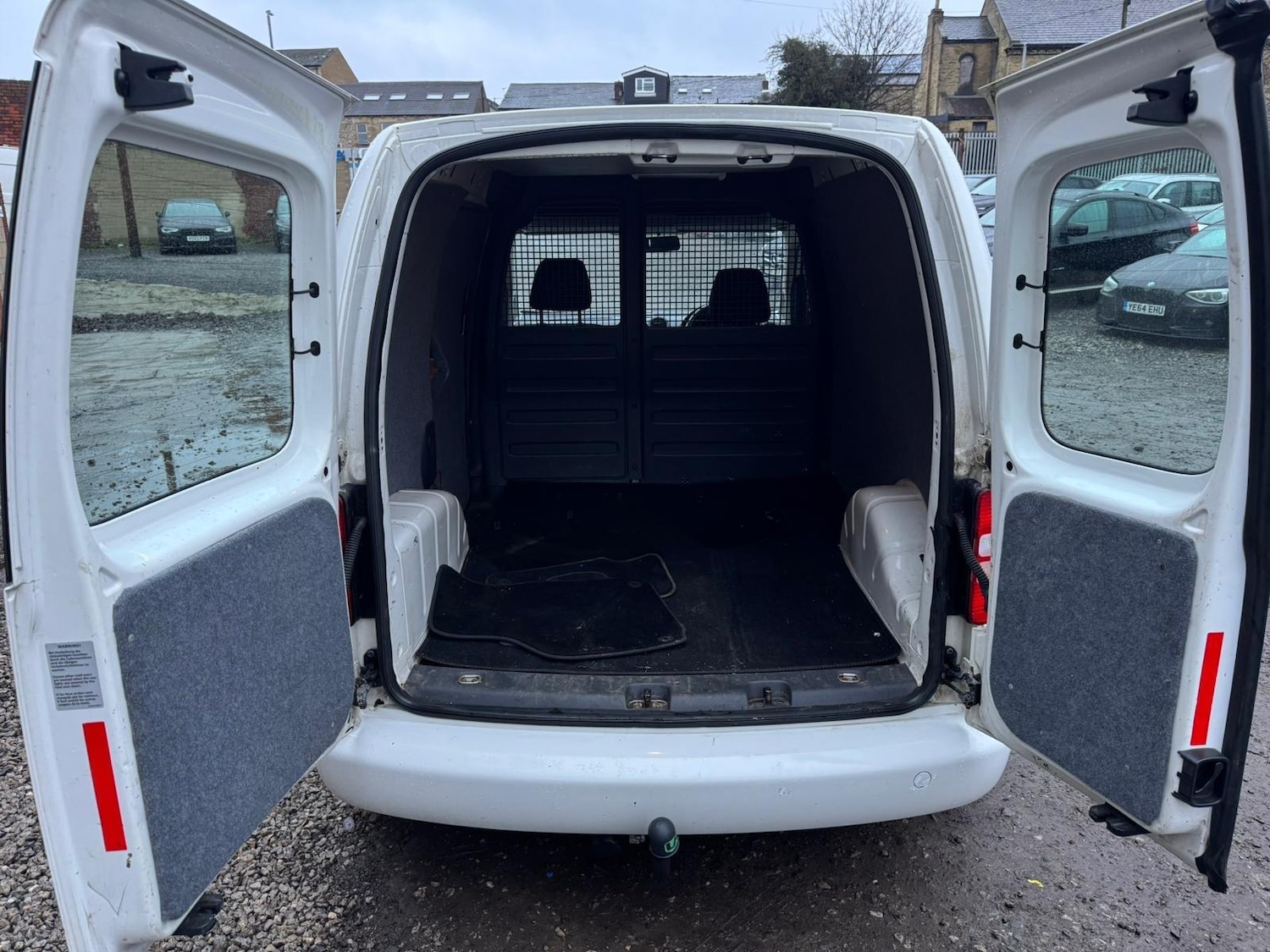 Used Volkswagen Caddy 2011 for sale - 78127687: Photo 14