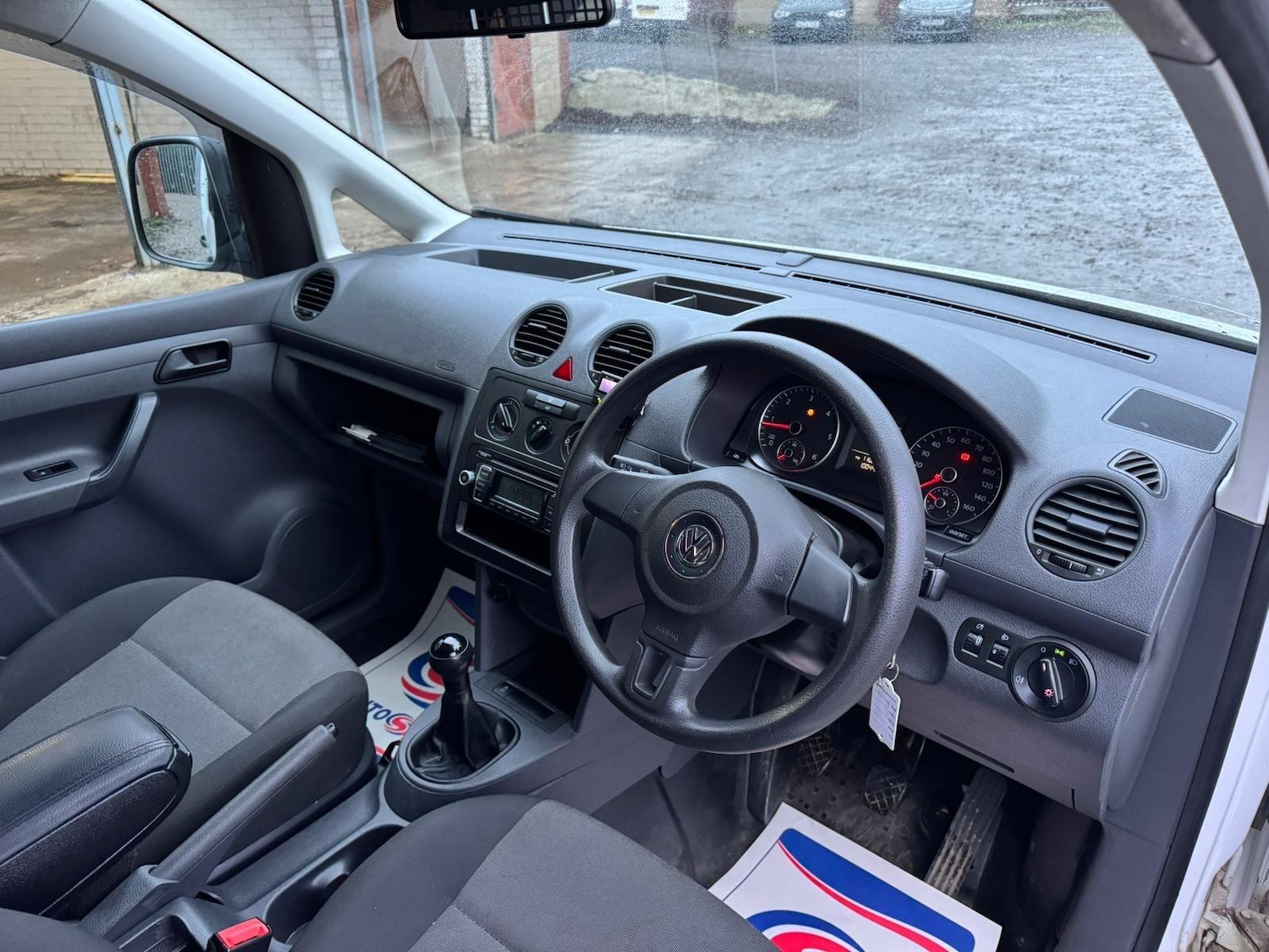 Used Volkswagen Caddy 2011 for sale - 78127687: Photo 25