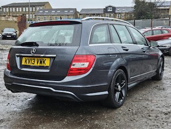 Used Mercedes-Benz C Class 2013 for sale - 77538294: Photo