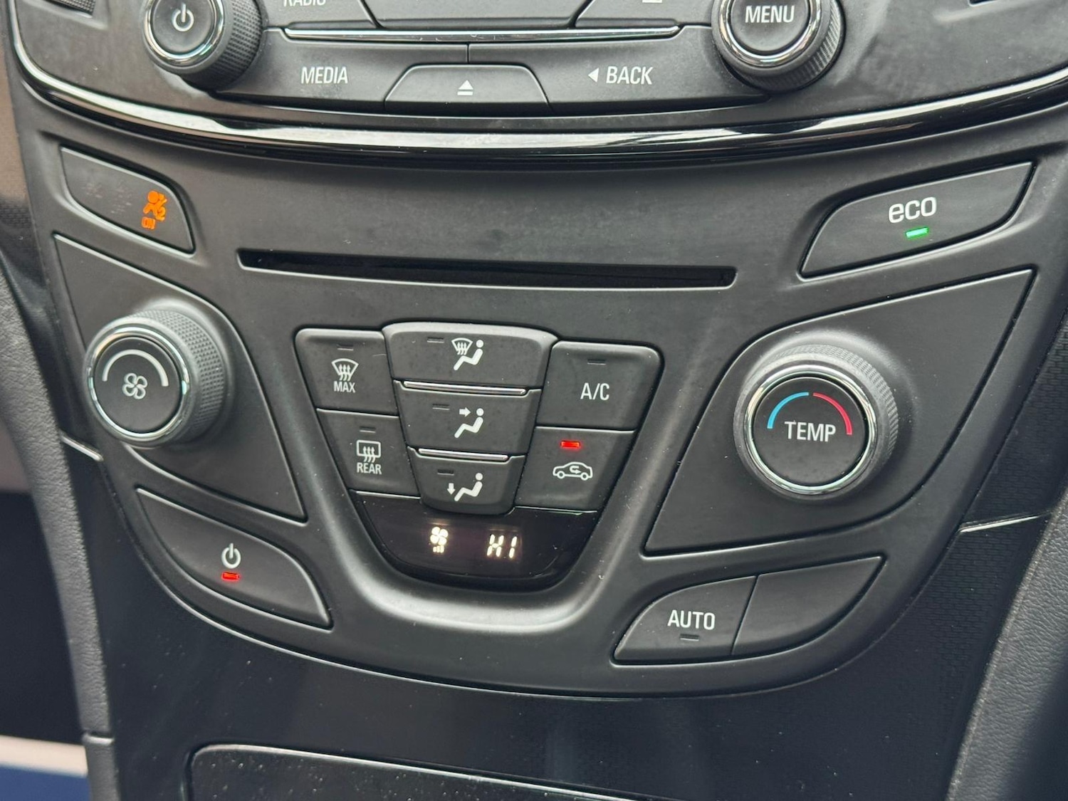 Used Vauxhall Insignia for sale - 77784330: Photo 24