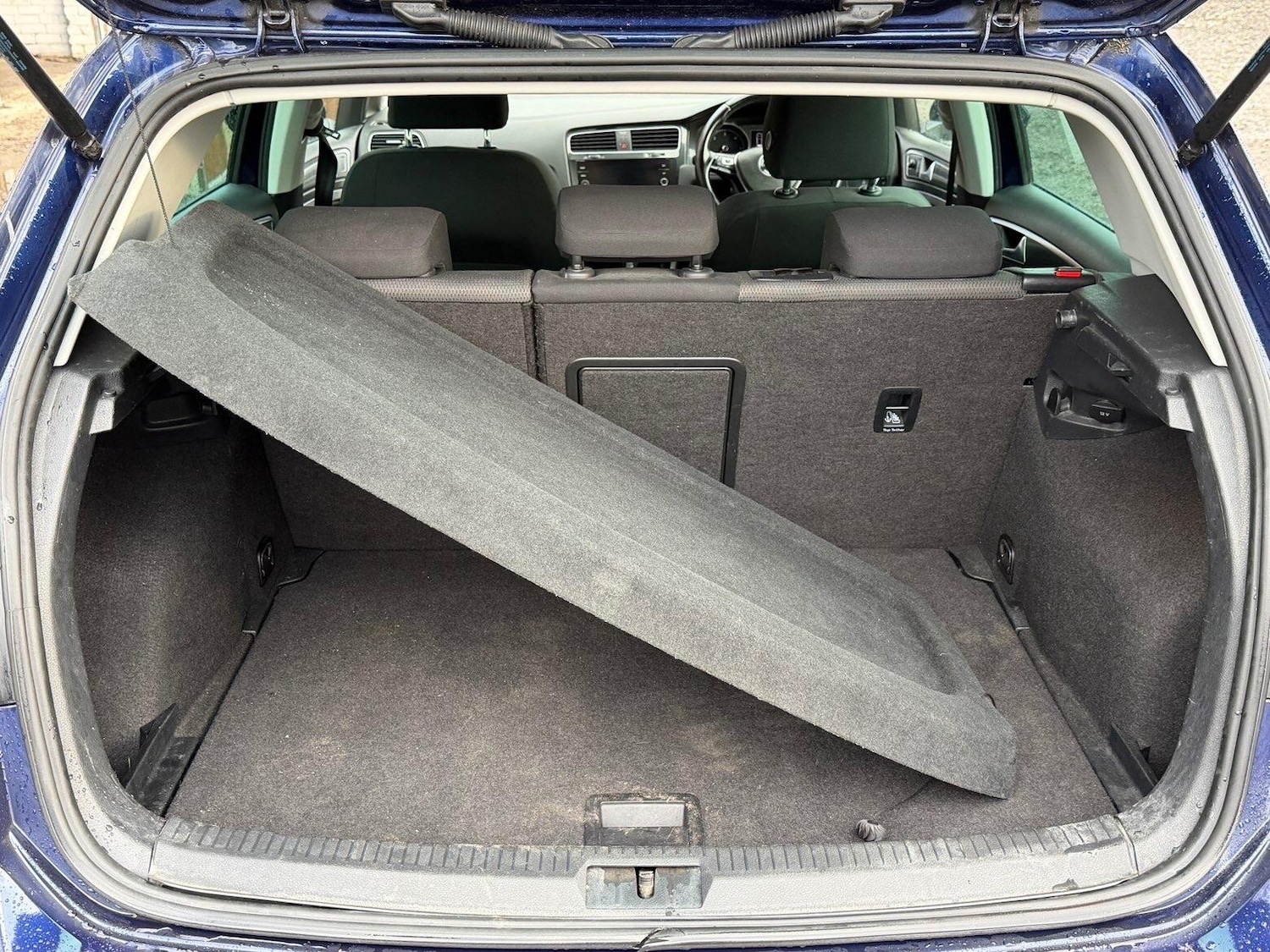 Used Volkswagen Golf 2019 for sale - 76850155: Photo 11