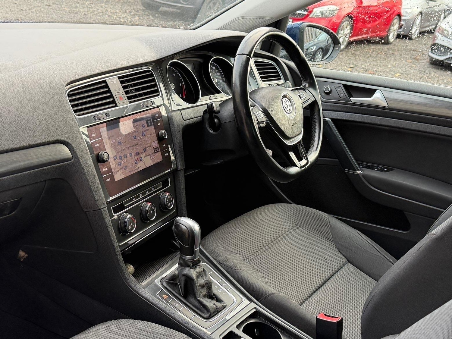 Used Volkswagen Golf 2019 for sale - 76850155: Photo 18