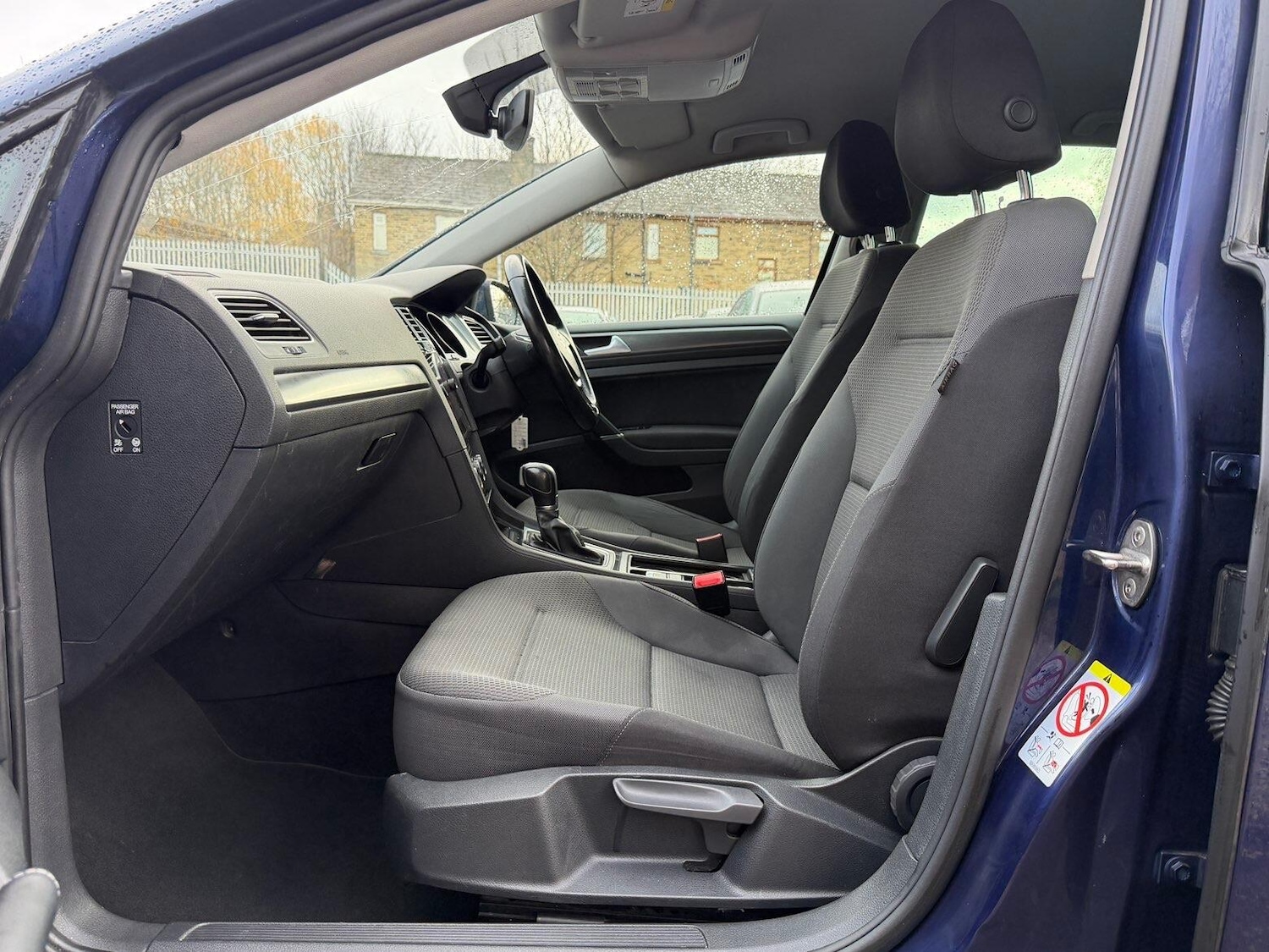 Used Volkswagen Golf 2019 for sale - 76850155: Photo 20