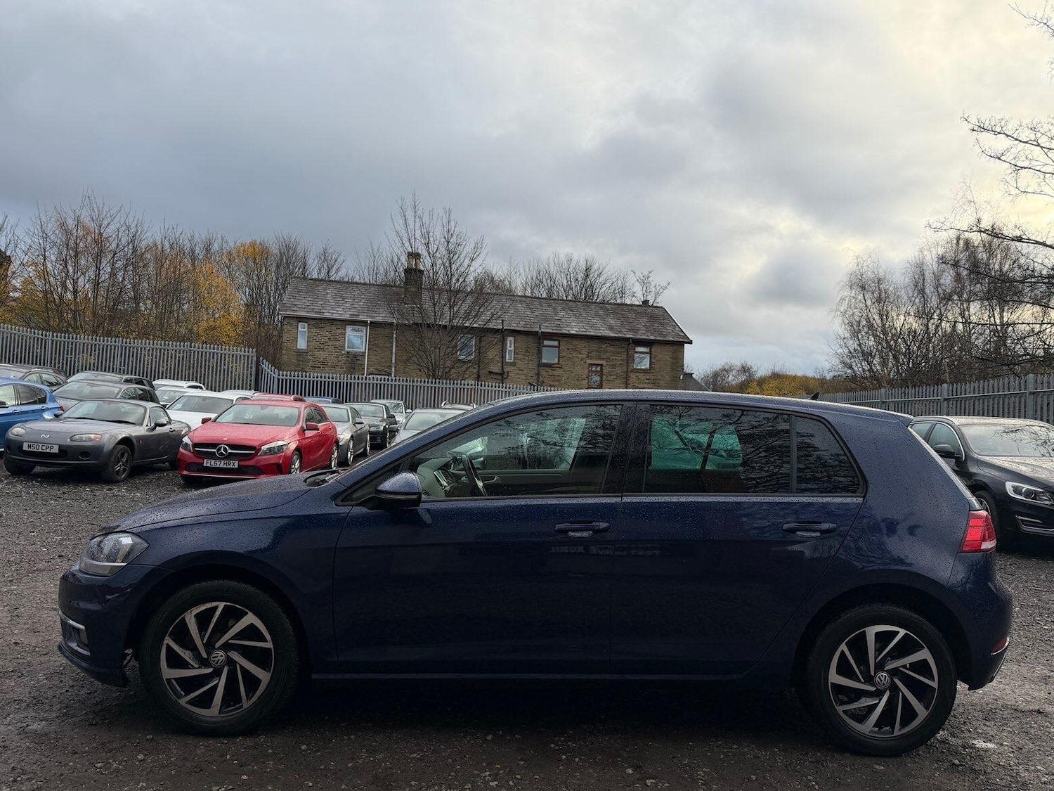 Used Volkswagen Golf 2019 for sale - 76850155: Photo 4