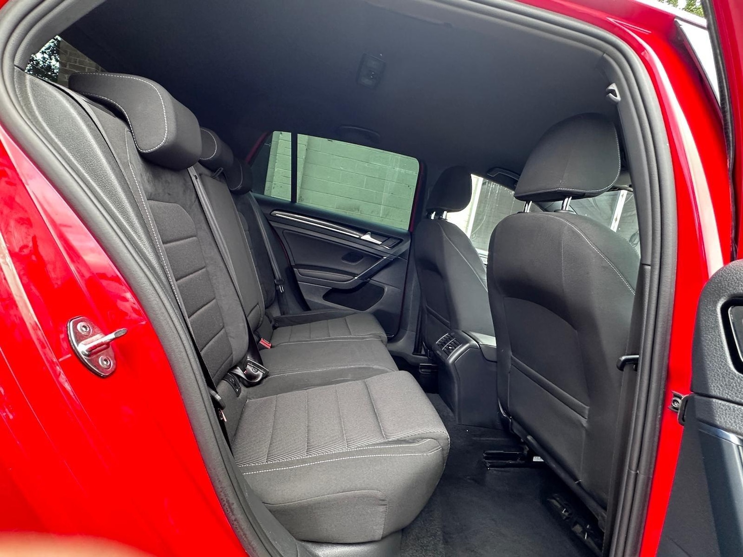 Used Volkswagen Golf 2018 for sale - 76786775: Photo 10